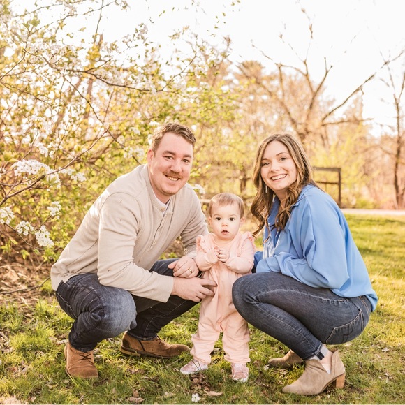 Meet your Posher, Kelli - Picture 3 of 4